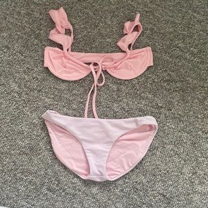 Frankie’s bikini matching set